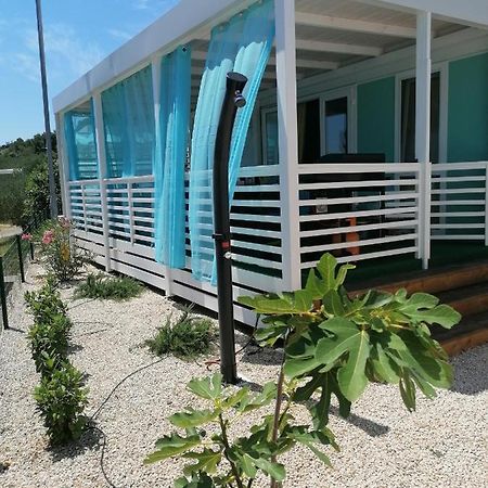 White-Pearl Mobile-Home Jezera Exterior foto
